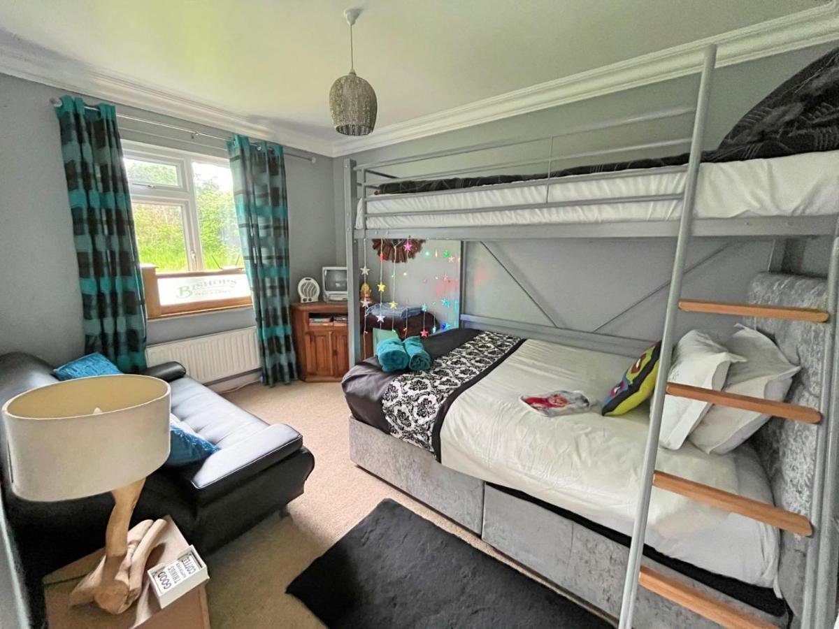 Chateau By The Sea Sleeps 6!! Chalet *